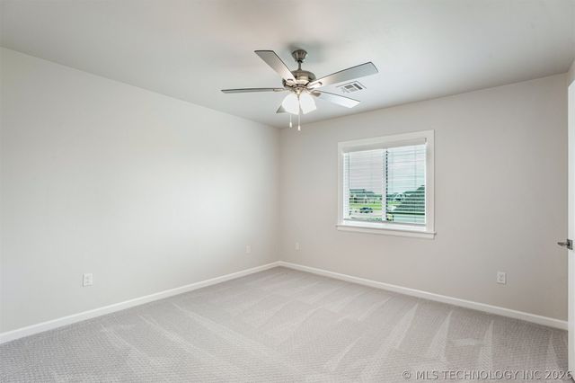 84 E 165th Place S, Glenpool, OK 74033