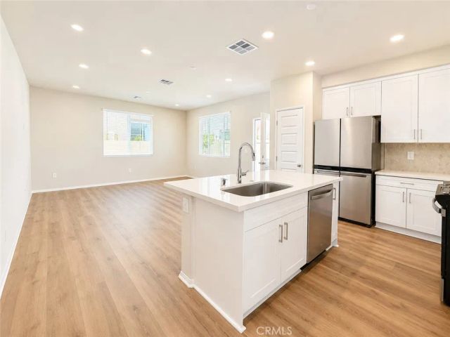 28274 Via Garnicia, Temecula, CA 92591