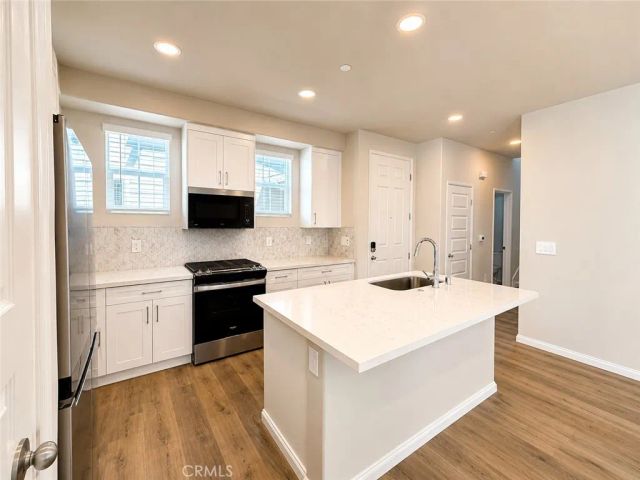 28274 Via Garnicia, Temecula, CA 92591