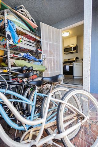 1825 W Balboa, Newport Beach, CA 92663