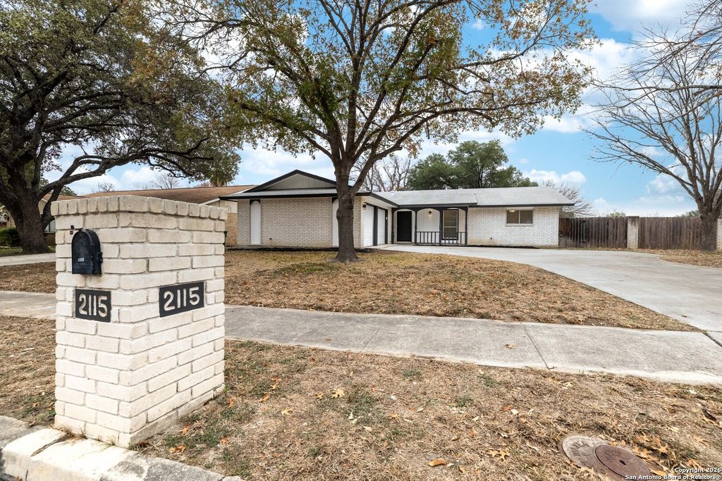 2115 Peach Blossom, San Antonio, TX 78247