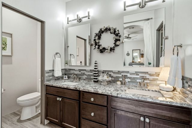 34 Willow Back, Santa Fe, NM 87508