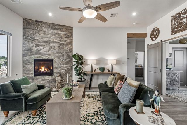 34 Willow Back, Santa Fe, NM 87508