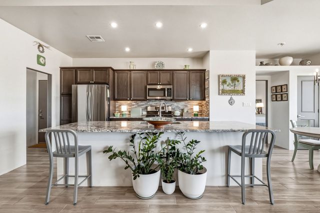 34 Willow Back, Santa Fe, NM 87508