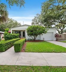 3800 SW 68th Ave, Miami, FL 33155