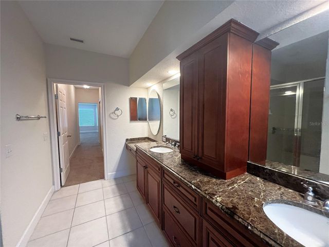 1762 NW 34TH STREET 2, Gainesville, FL 32605