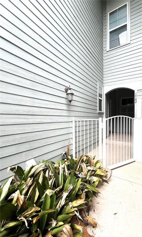 1762 NW 34TH STREET 2, Gainesville, FL 32605