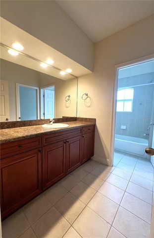 1762 NW 34TH STREET 2, Gainesville, FL 32605