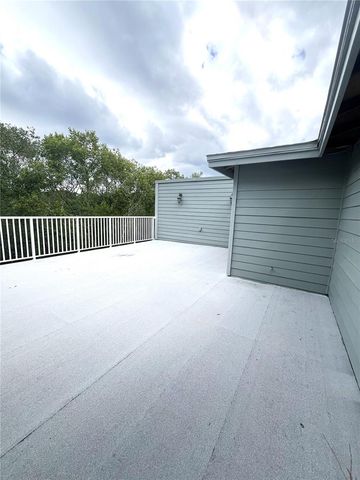 1762 NW 34TH STREET 2, Gainesville, FL 32605