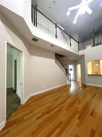 1762 NW 34TH STREET 2, Gainesville, FL 32605
