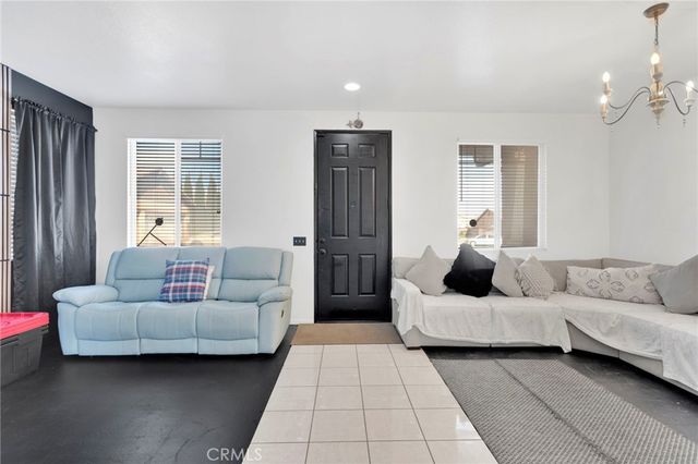 13329 Sunny Ridge, Hesperia, CA 92344