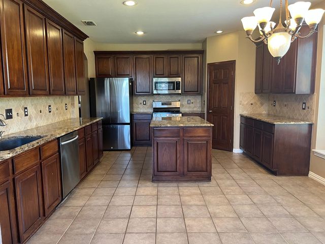 5505 Stone Cliff Court, Mckinney, TX 75071