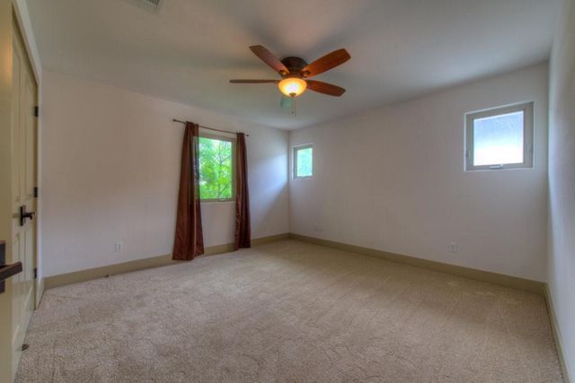 605 Peacock LN C, Austin, TX 78704