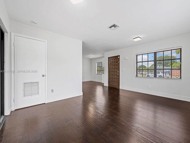 16321 SW 96th Avenue 0, Miami, FL 33157