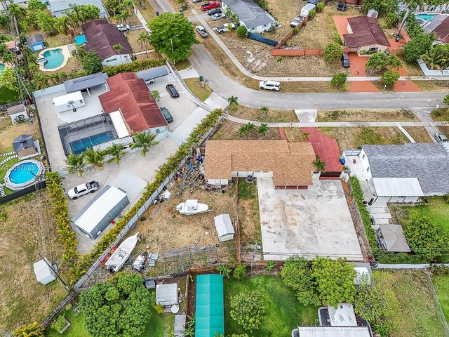 16321 SW 96th Avenue 0, Miami, FL 33157