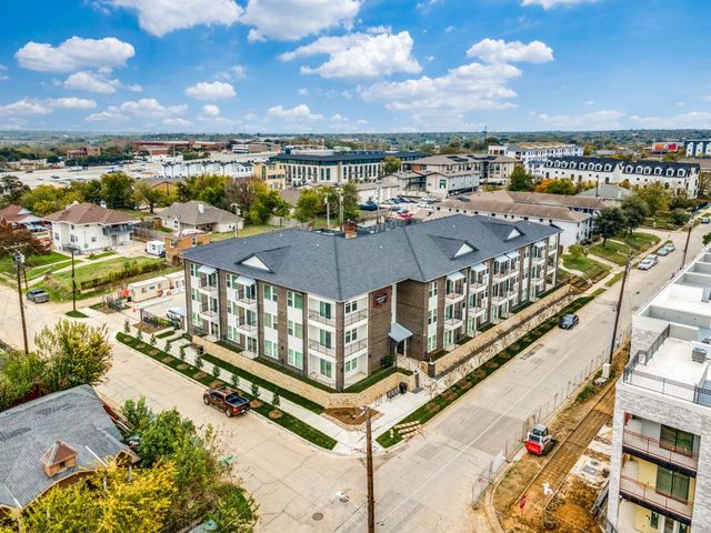 624 N Lancaster Avenue 301, Dallas, TX 75203