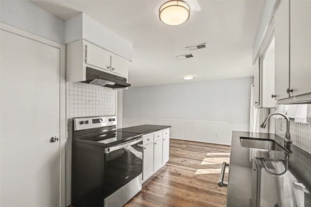 8834 Sandcastle Court, Fort Worth, TX 76179