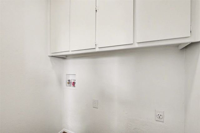 8834 Sandcastle Court, Fort Worth, TX 76179