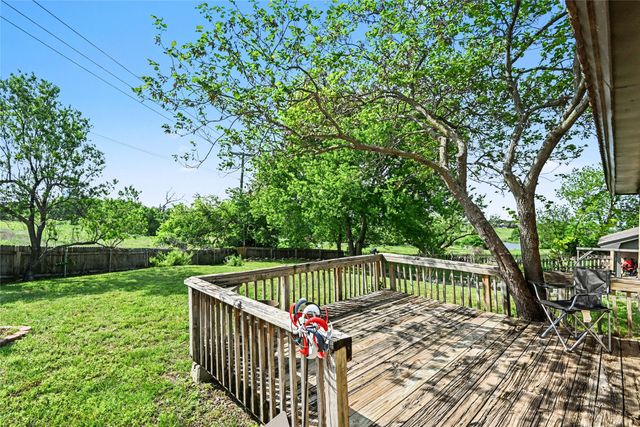 8834 Sandcastle Court, Fort Worth, TX 76179