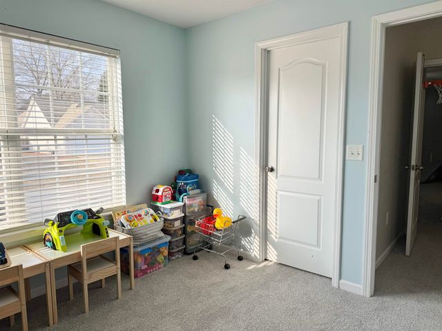 705 Shadow Dance Ln, Boiling Springs, SC 29316