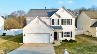 705 Shadow Dance Ln, Boiling Springs, SC 29316