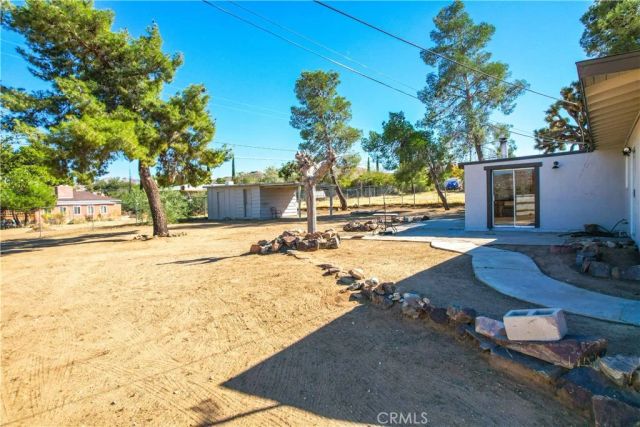 7453 Condalia Avenue, Yucca Valley, CA 92284