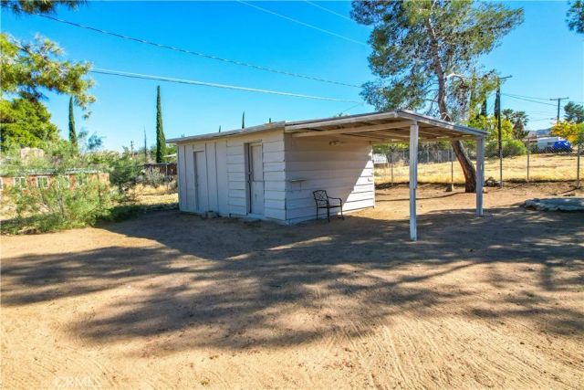 7453 Condalia Avenue, Yucca Valley, CA 92284