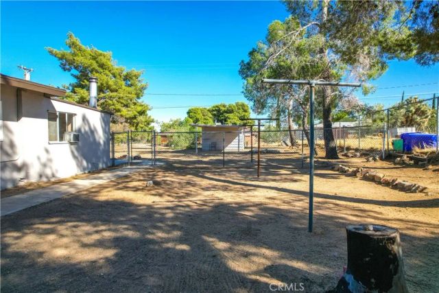 7453 Condalia Avenue, Yucca Valley, CA 92284