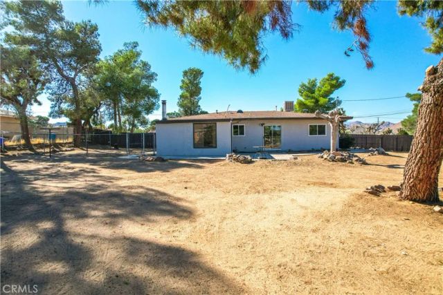 7453 Condalia Avenue, Yucca Valley, CA 92284