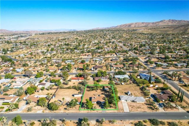 7453 Condalia Avenue, Yucca Valley, CA 92284