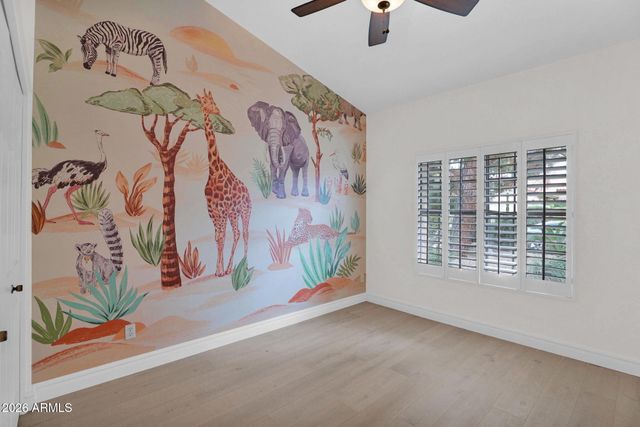 10570 E SAN SALVADOR Drive, Scottsdale, AZ 85258