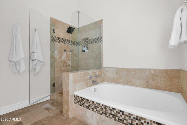 10570 E SAN SALVADOR Drive, Scottsdale, AZ 85258