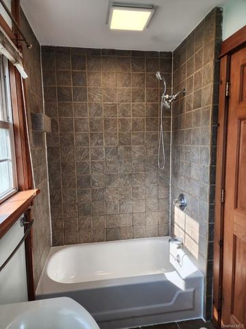 7 Cross Street, Port Jervis, NY 12771