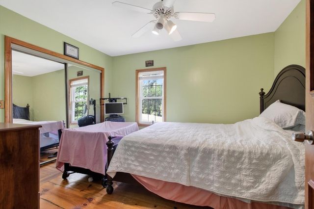 377 Union St, Leominster, MA 01453