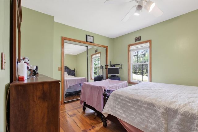377 Union St, Leominster, MA 01453