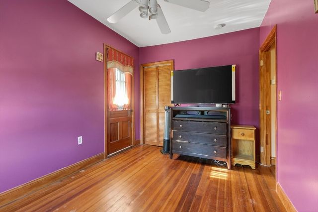 377 Union St, Leominster, MA 01453