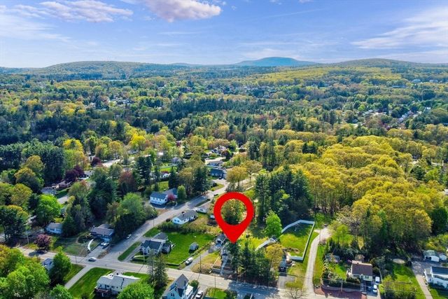 377 Union St, Leominster, MA 01453