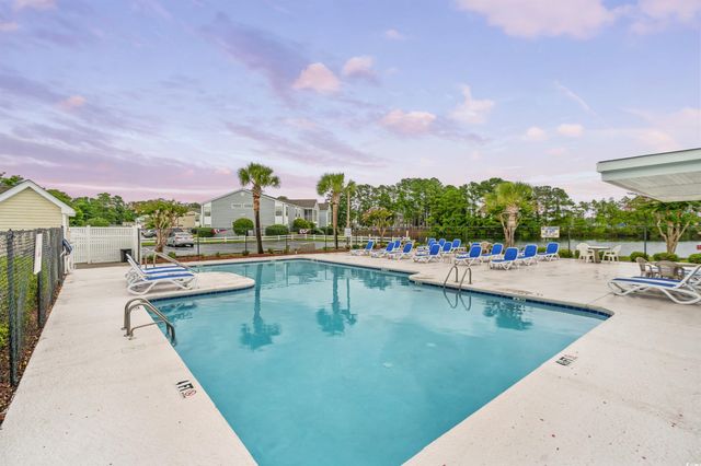 8862 Duckview Dr Apt E, Surfside Beach, SC 29575