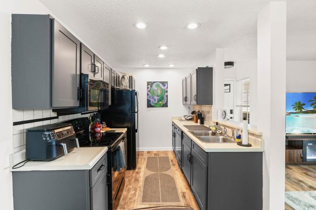 8862 Duckview Dr Apt E, Surfside Beach, SC 29575