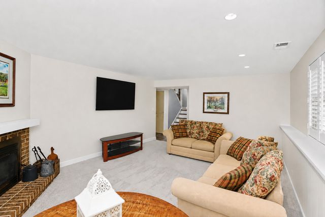 1434 Coral Reef Way, Lake Zurich, IL 60047