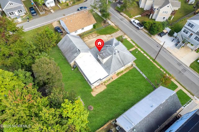 1 Saint Marks Place, Keansburg, NJ 07734