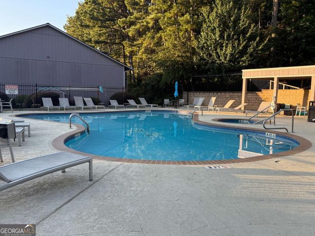 4005 Woodridge Way, Tucker, GA 30084