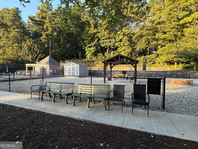 4005 Woodridge Way, Tucker, GA 30084