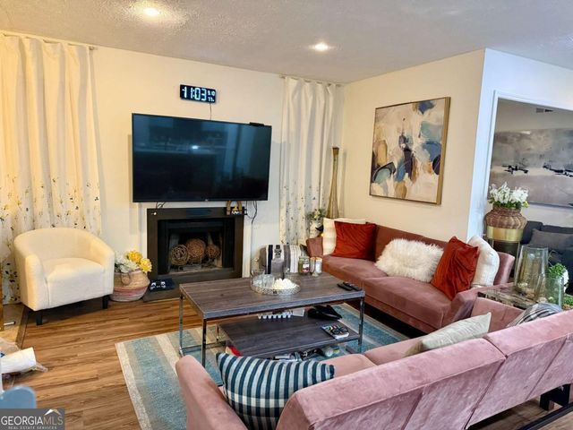 4005 Woodridge Way, Tucker, GA 30084