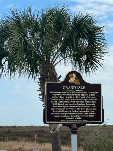 2938 Hwy 1, Grand Isle, LA 70358