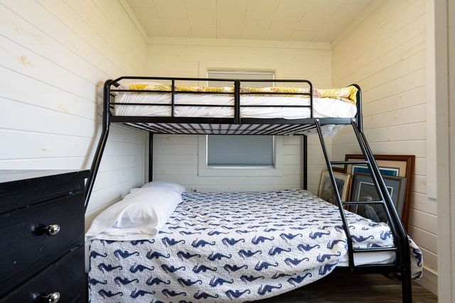 2938 Hwy 1, Grand Isle, LA 70358