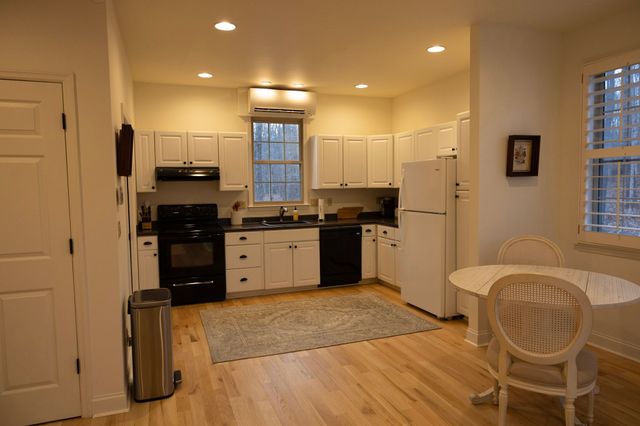 1629 Clifftops Ave, Monteagle, TN 37356