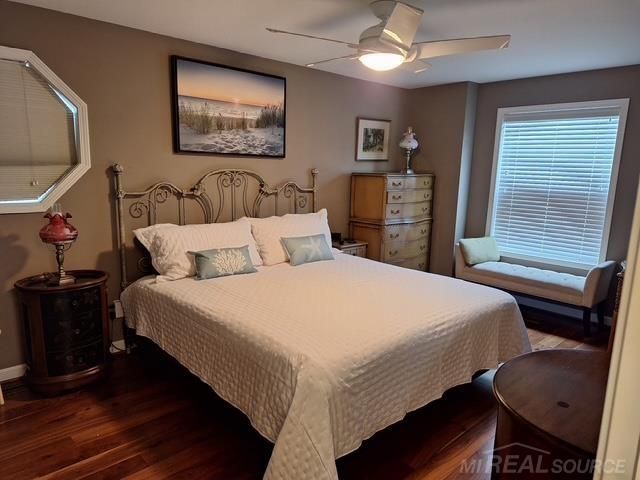 37848 Jefferson Avenue 33, Harrison Twp, MI 48045