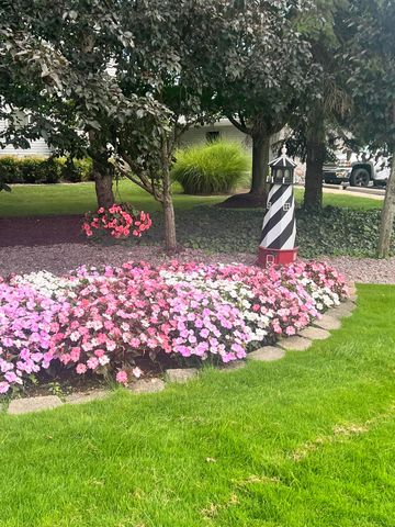 37848 Jefferson Avenue 33, Harrison Twp, MI 48045