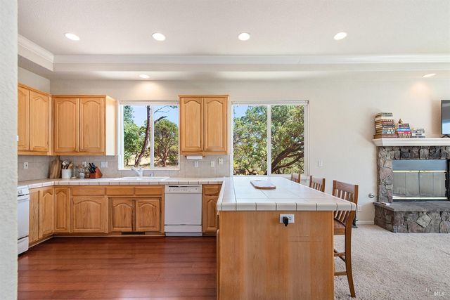 18197 N Shore Dr, Hidden Valley Lake, CA 95467